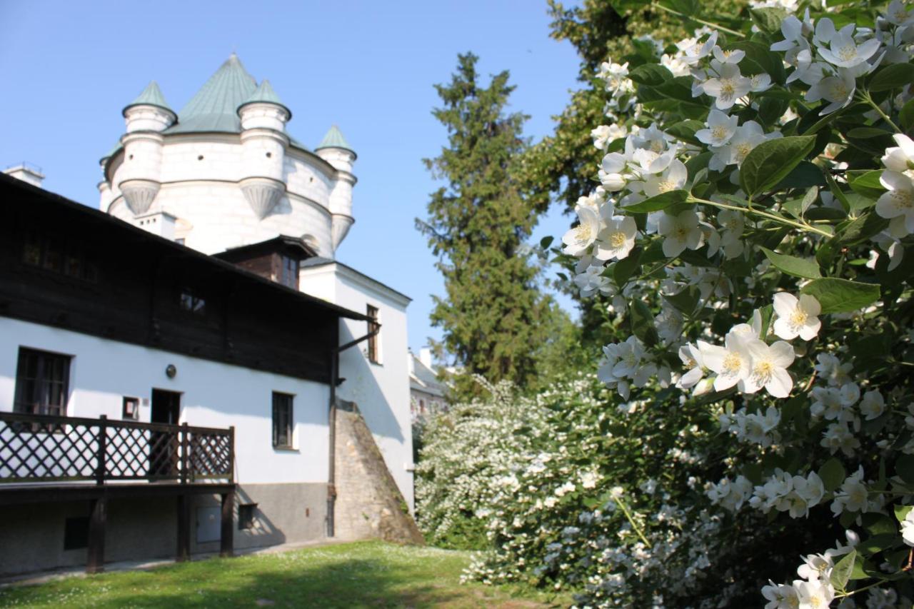 Zamek W Krasiczynie Hotel Екстериор снимка